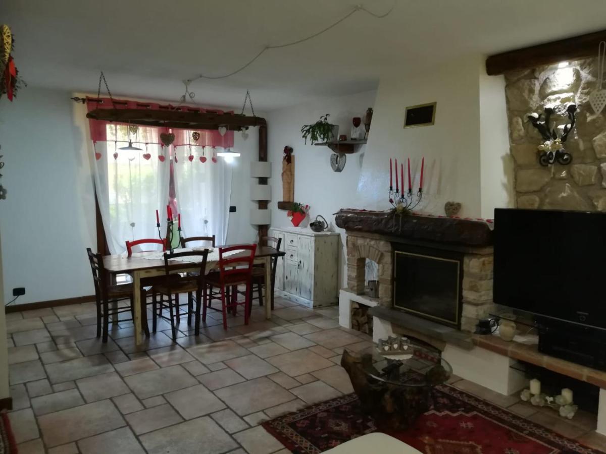 Casa Del Cuore Terzo d' Aquileia ภายนอก รูปภาพ